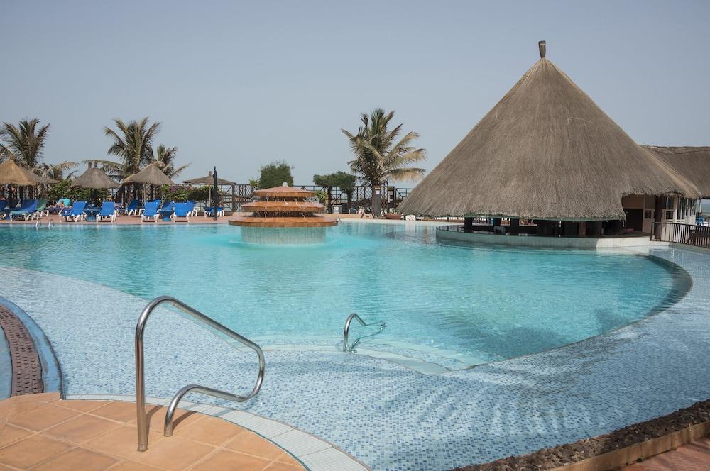 Senegambia Beach Hotel Кололи Экстерьер фото