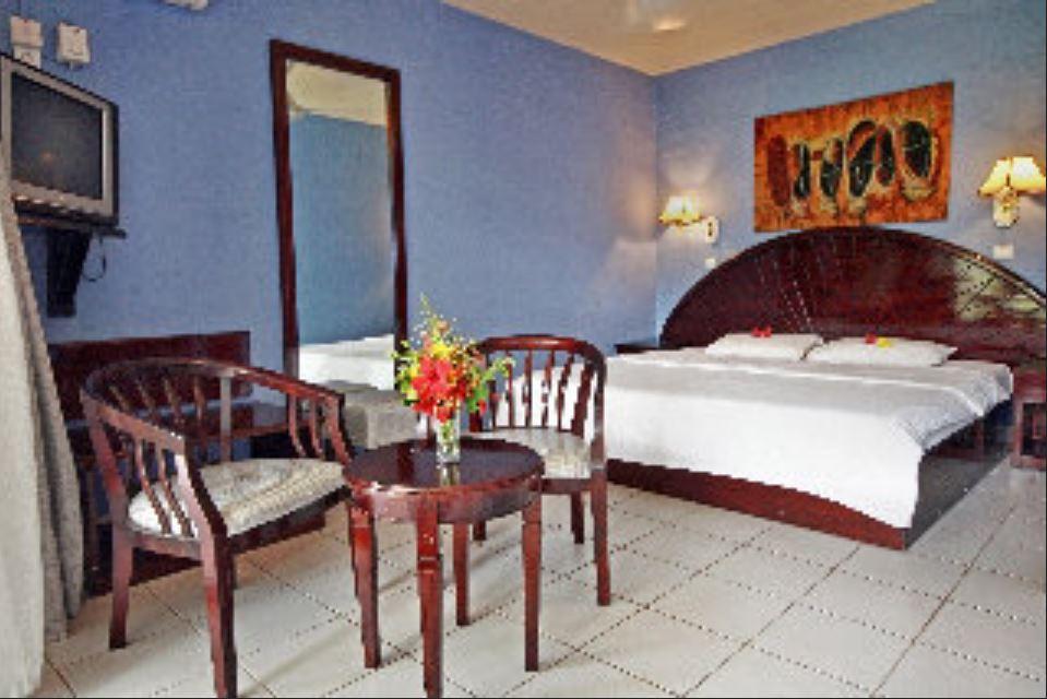 Senegambia Beach Hotel Кололи Экстерьер фото